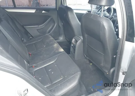 2013 Volkswagen Jetta 2.5L Se z USA, uszkodzony, nr VIN 3VWDP7AJ6DM403347